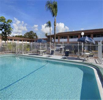 Airport Inn Tampa Ngoại thất bức ảnh